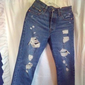Levis Distressed Women's Jeans